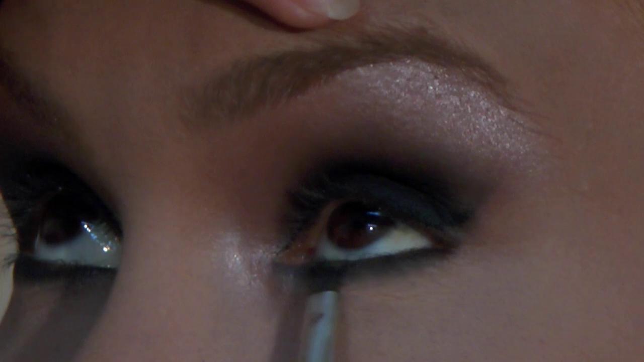 Machiajul ochilor s-a dovedit a fi complex