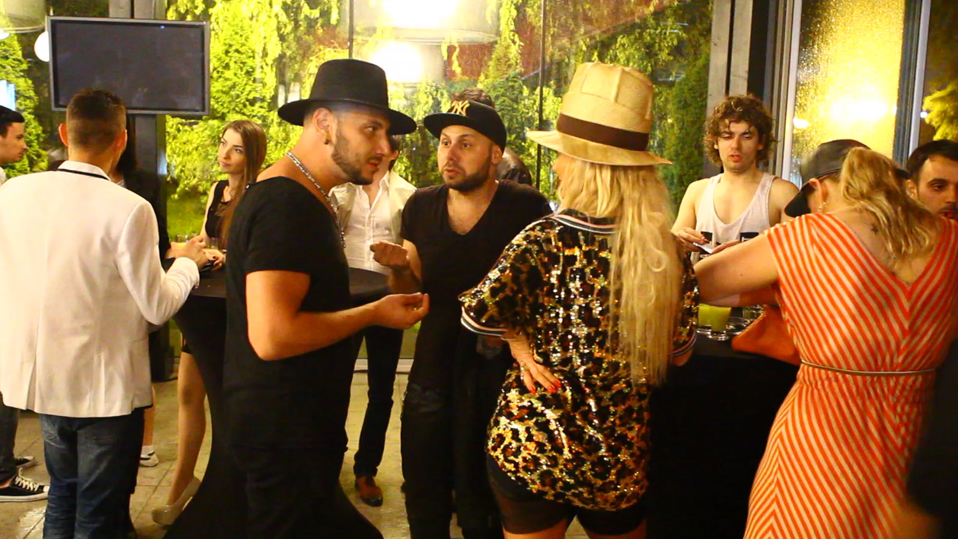 Cei doi au stat de vorba mai bine de 10-15 minute