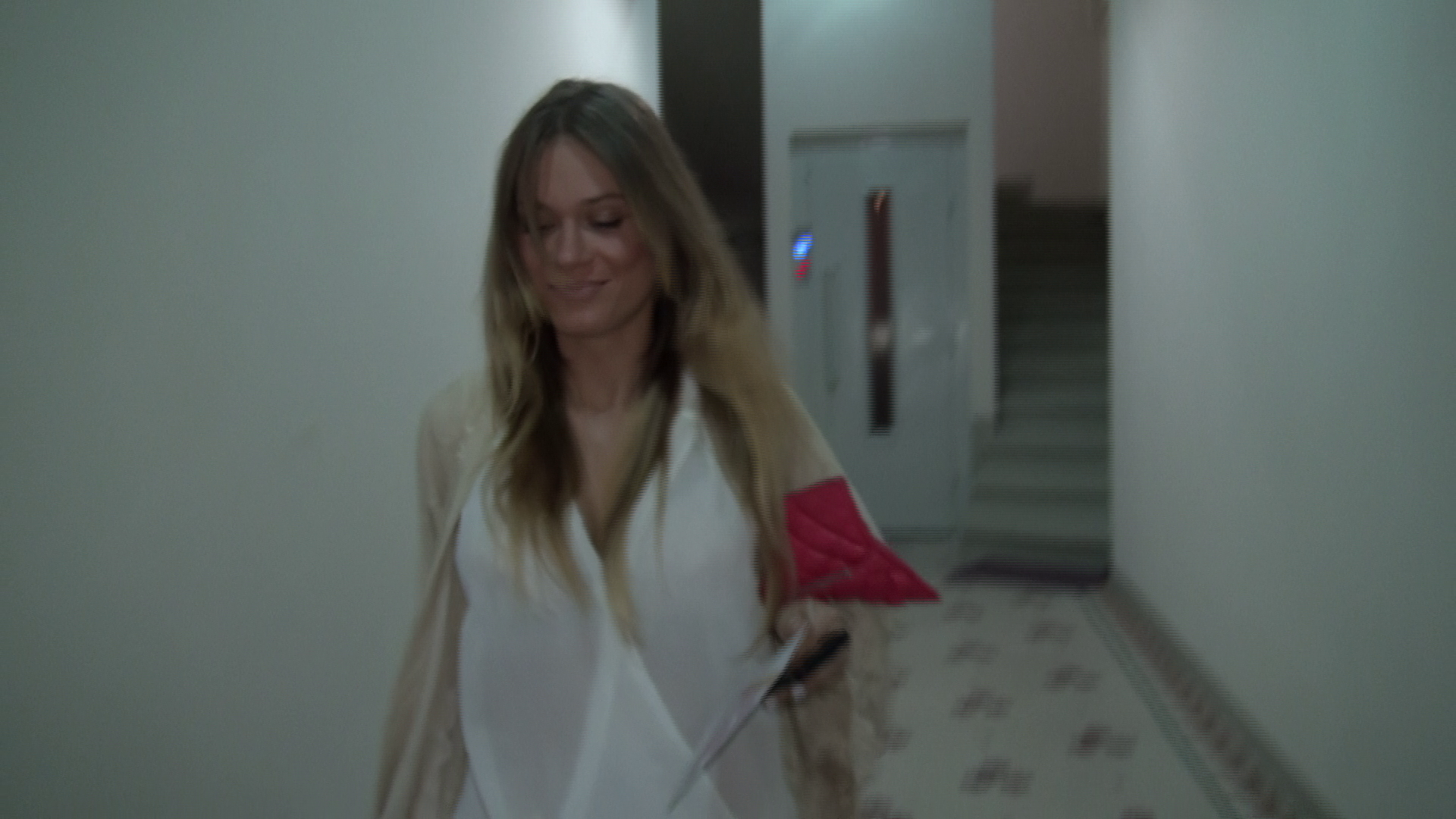 Pentru ca se simtea rau, Emma a plecat repede de la eveniment