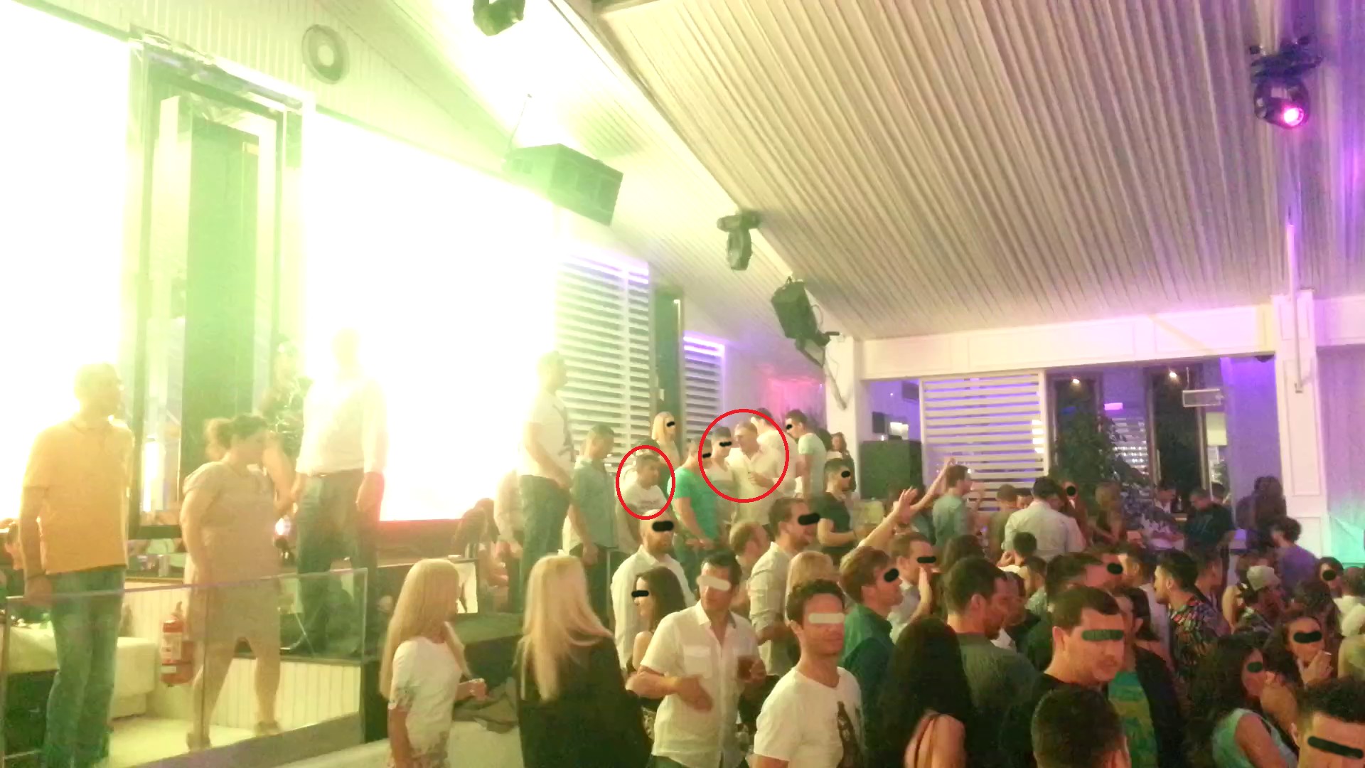 Luptatorul ne-a spus ca a fost cu Alina in club