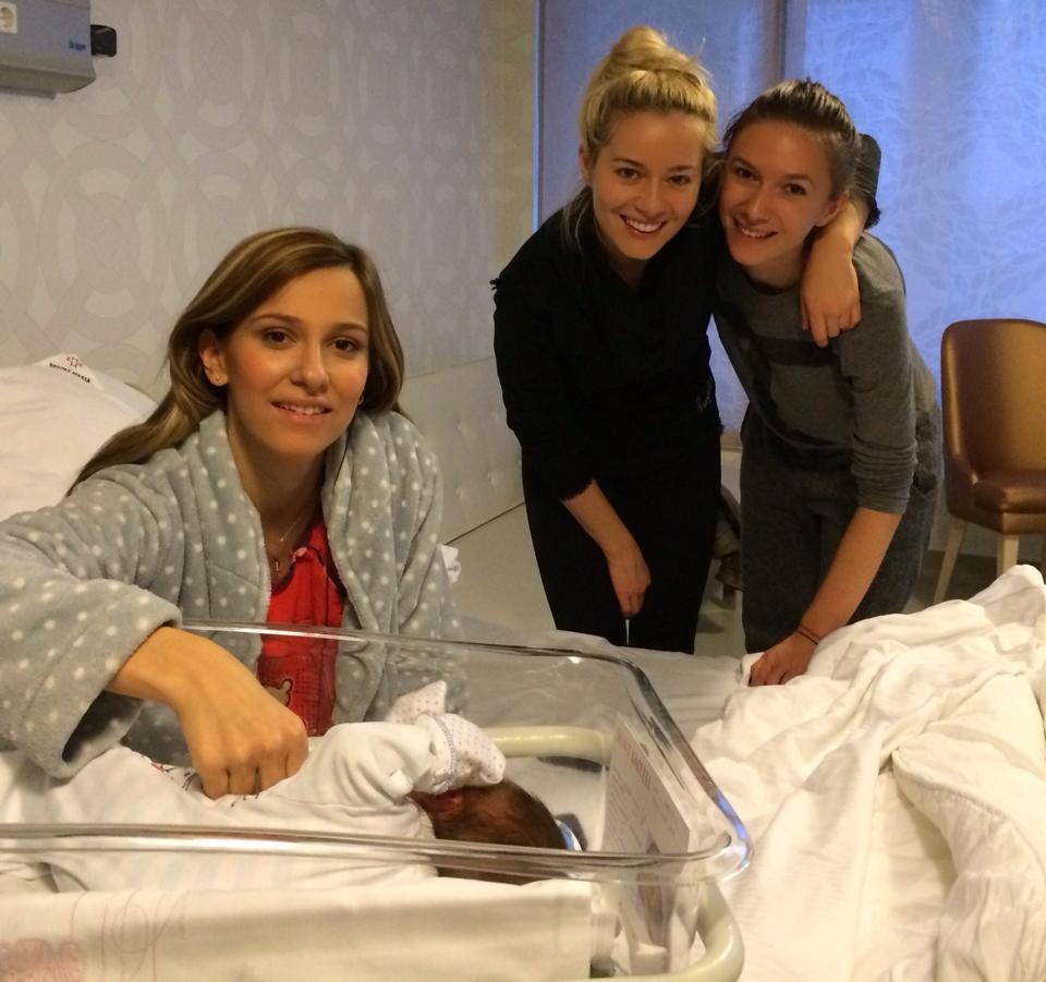 Fanii au fost incantati sa le vada pe toate trei asa