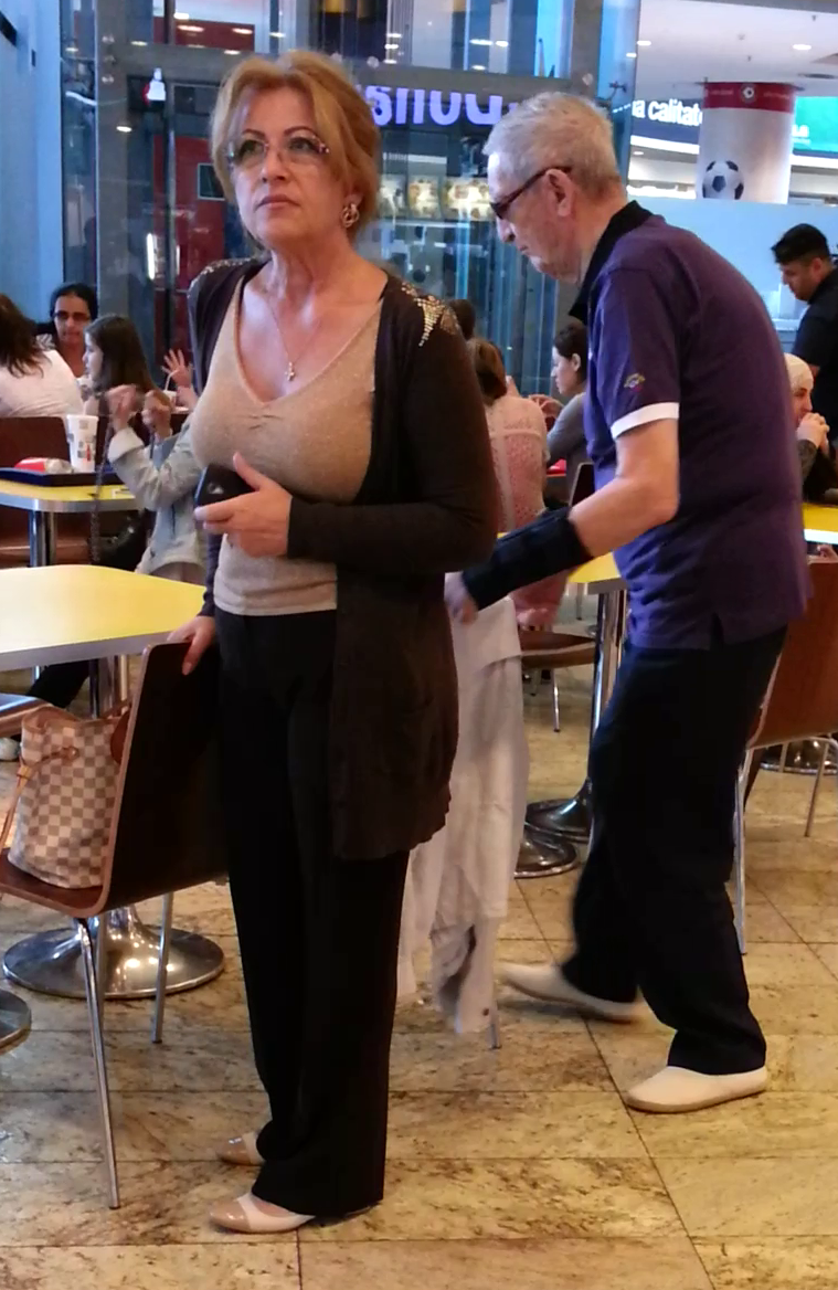 Elena Piticas este iubita lui Stanculescu de zece ani