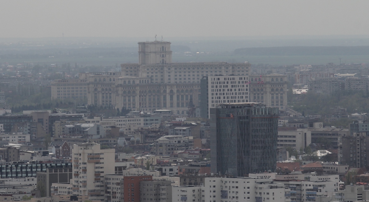 Legendele urbane spun ca in Casa Poporului exista fantome