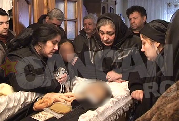 Dede din Pitesti a fost inmormantat cu mare fast