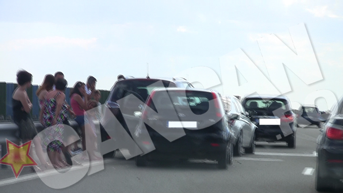 Patru masini au fost implicate in accident