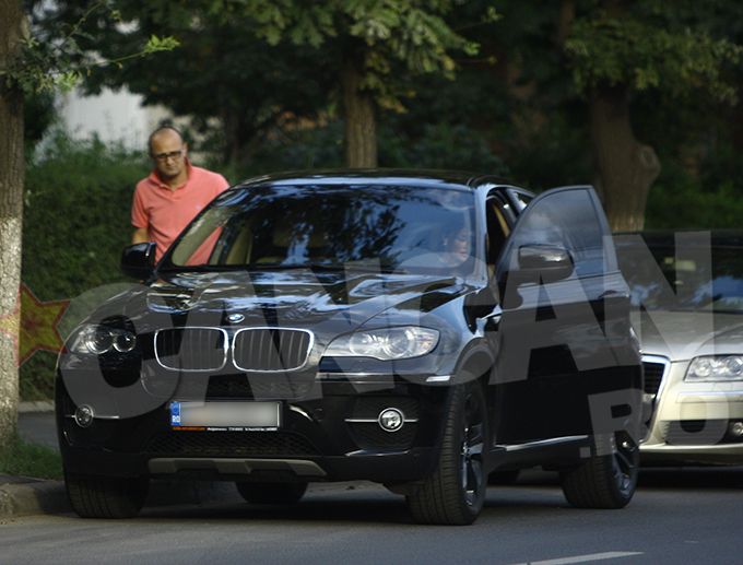 Bianca s-a intalnit in trafic cu un barbat misterios