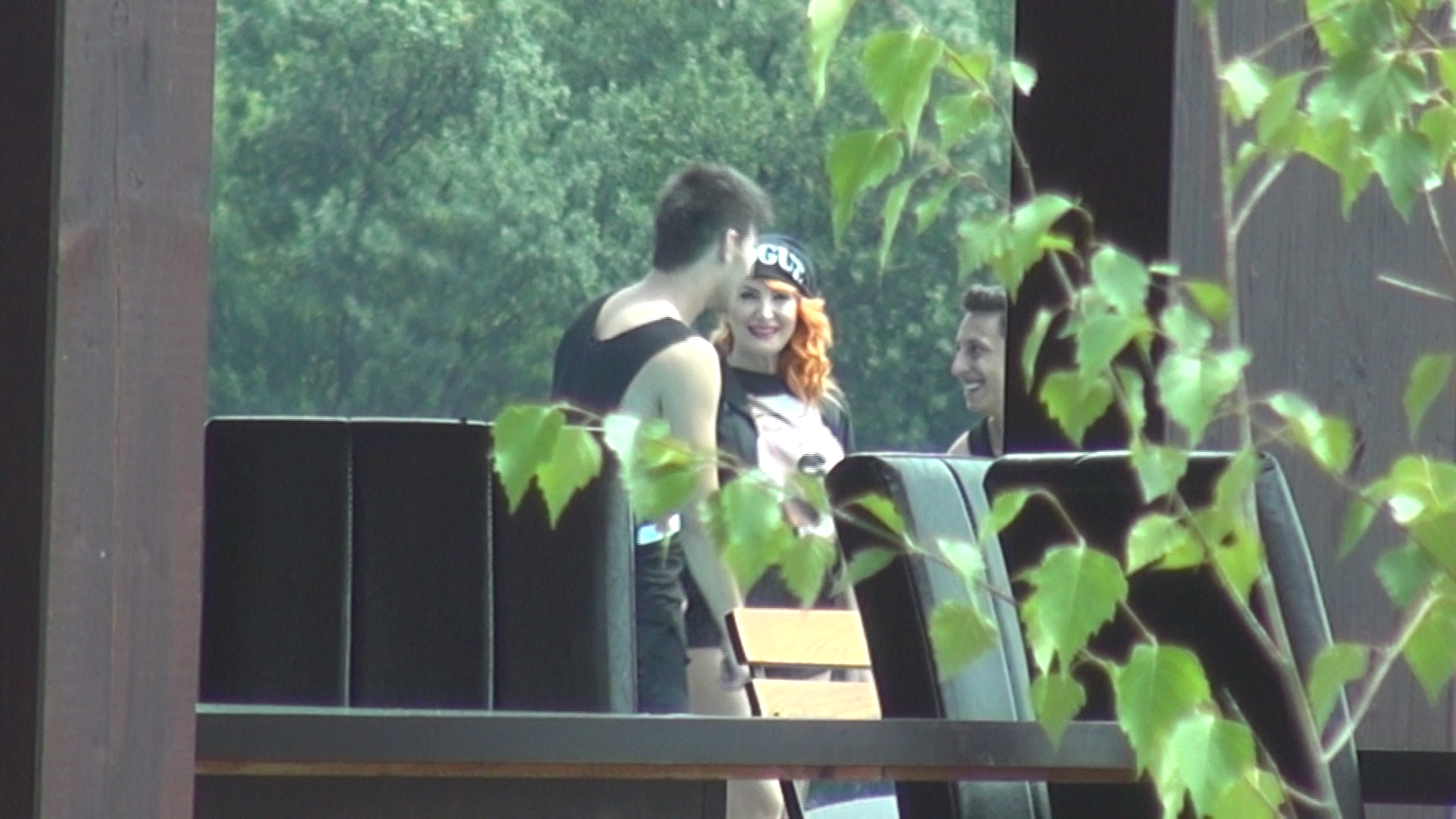 Daniela Gyorfi este parca transformata la fata