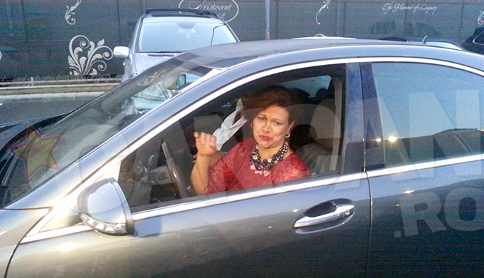 Pentru ca sotul ei a baut cateva pahare, la plecare Maria Buza s-a urcat la volan