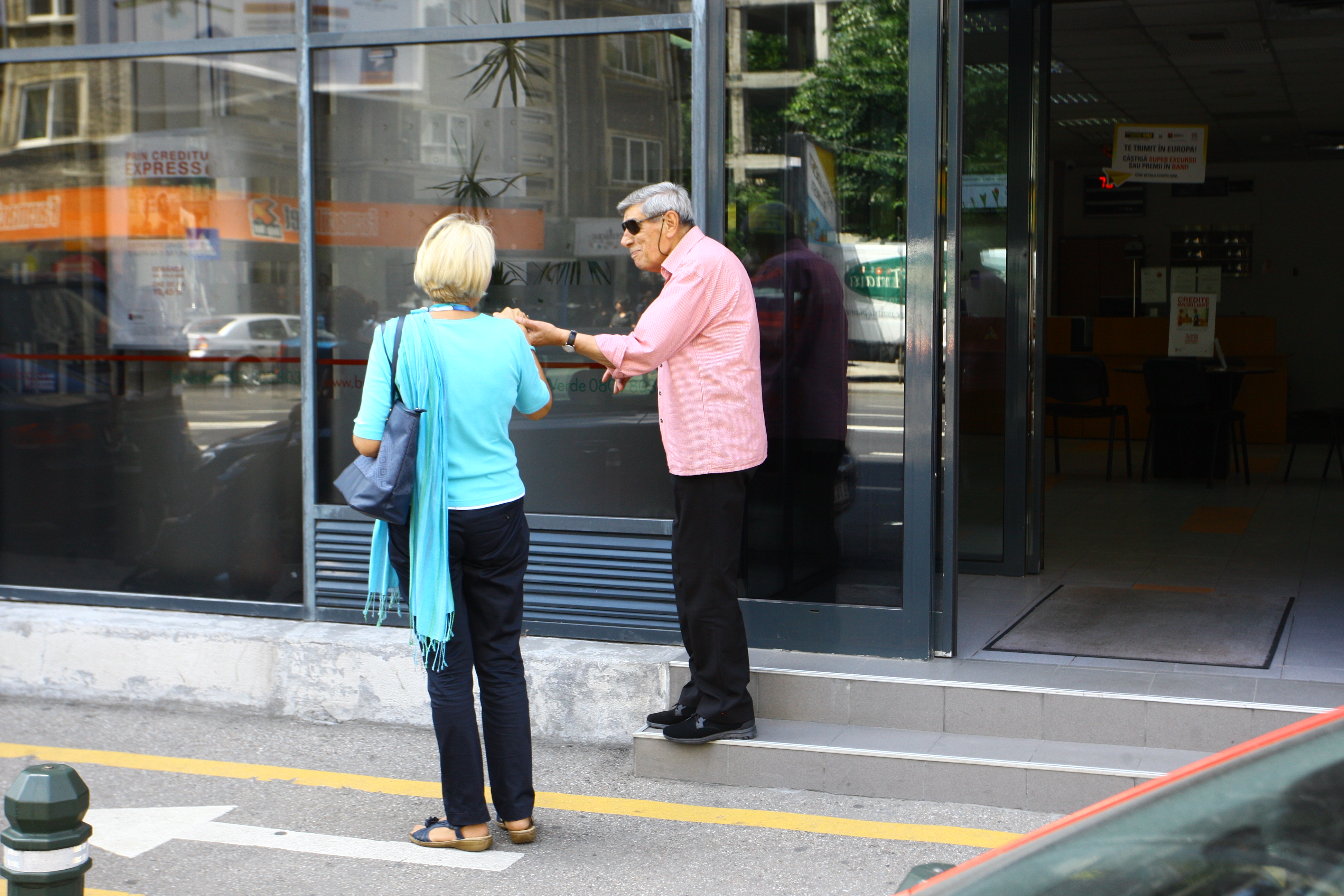 Marele actor ii arata pe unde ar trebui sa mearga in continuare