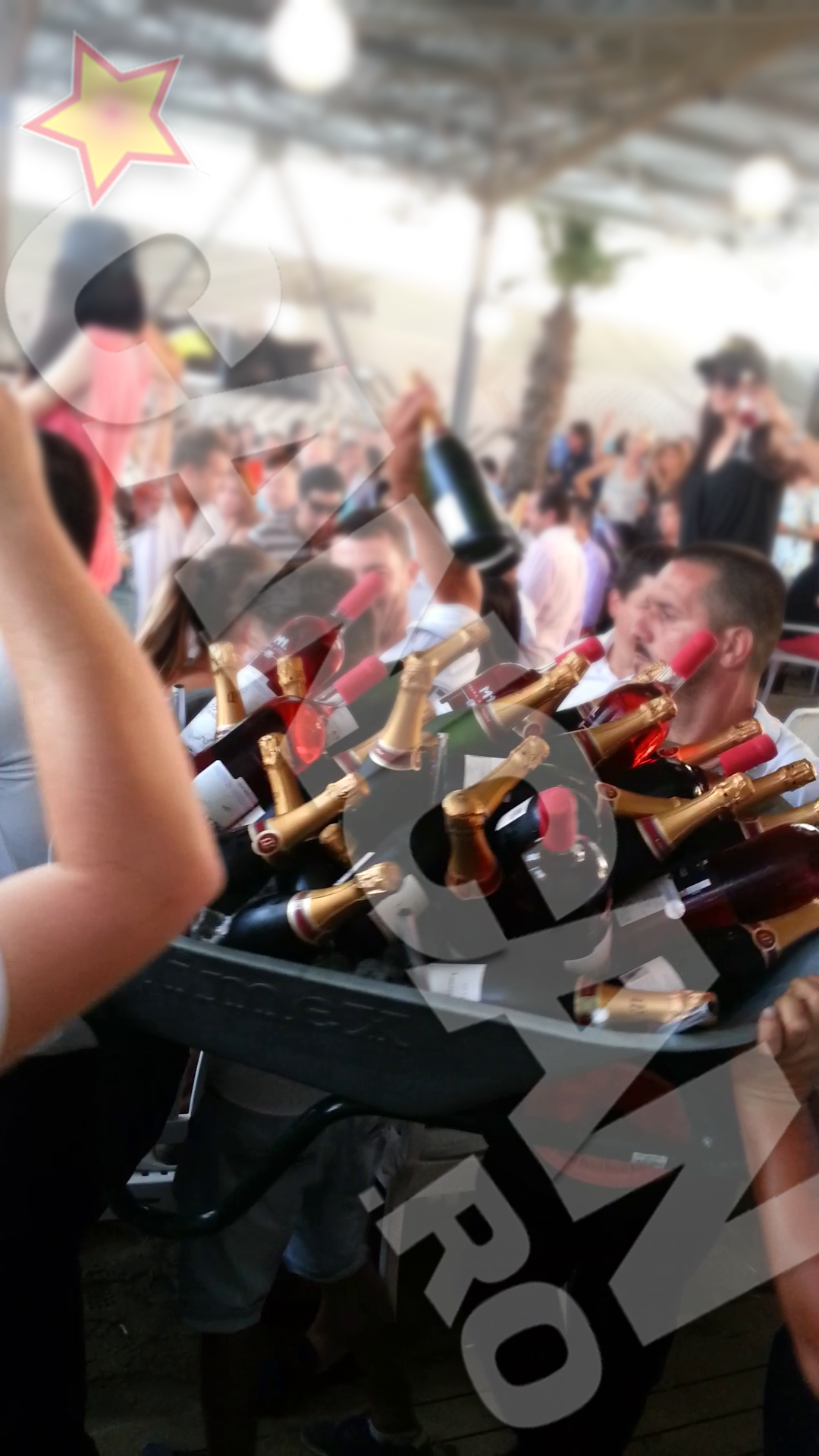 In roaba, erau numai sticle de sampanie si vin de calitate