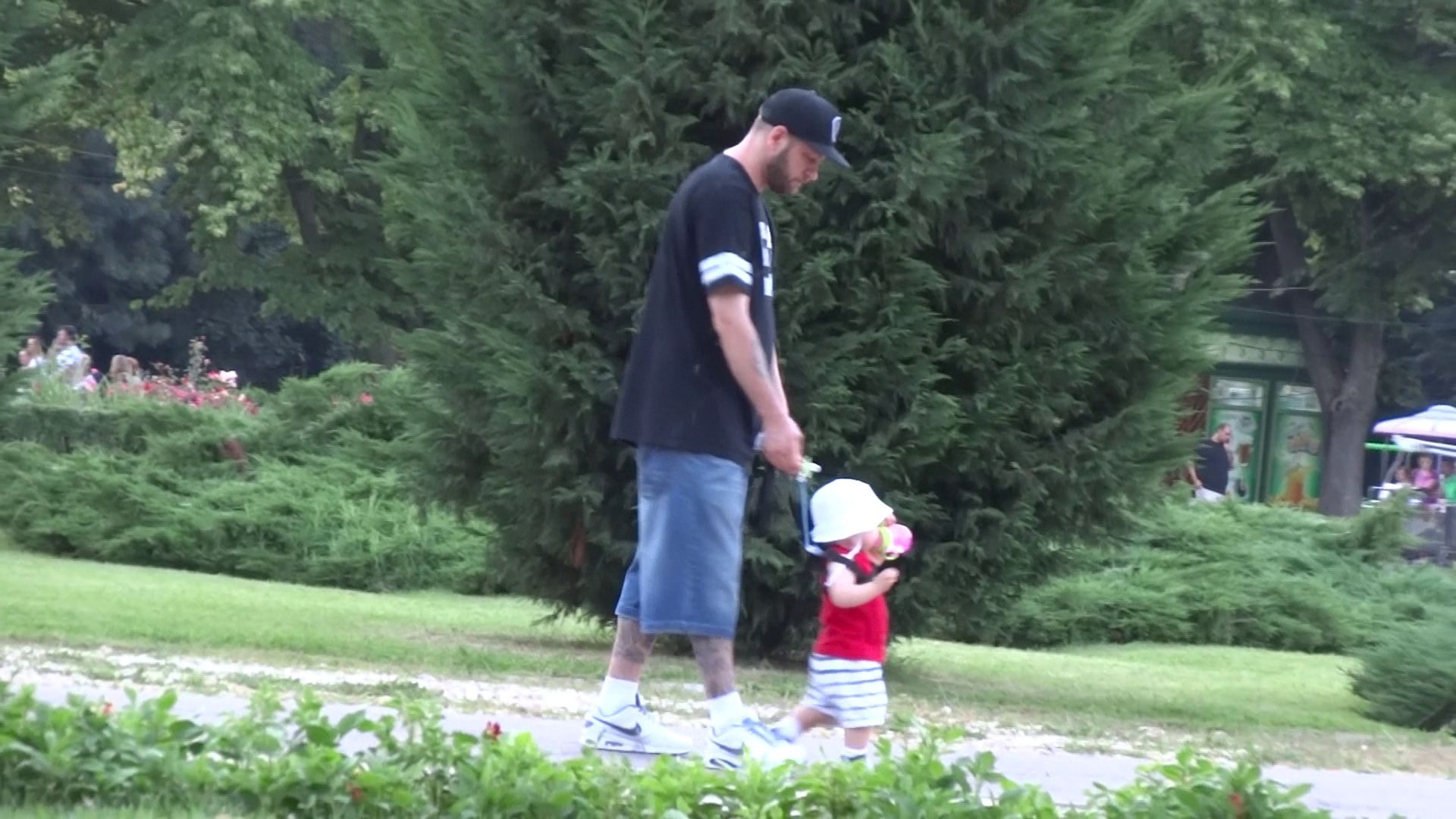 Caddy a avut grija in permanenta de baietelul cel mic