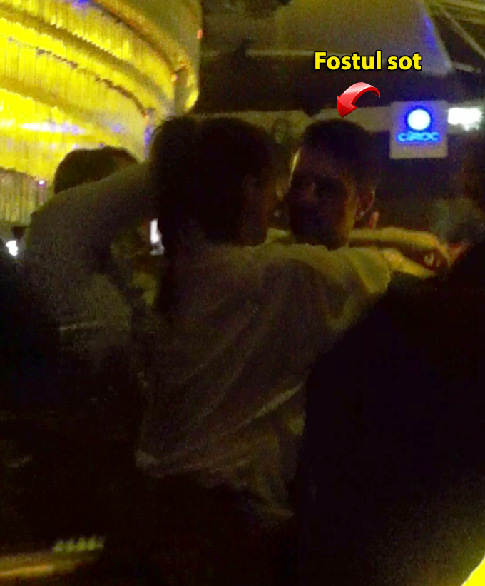 Privirile dintre ei vorbesc de la sine