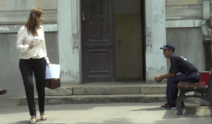 Sotia lui Gica Popescu a iesit zambitoare de la Sectia Financiara