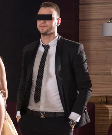 Prietenii tanarului spun ca el a baut doar doua pahare de vodka cu energizant in seara respectiva