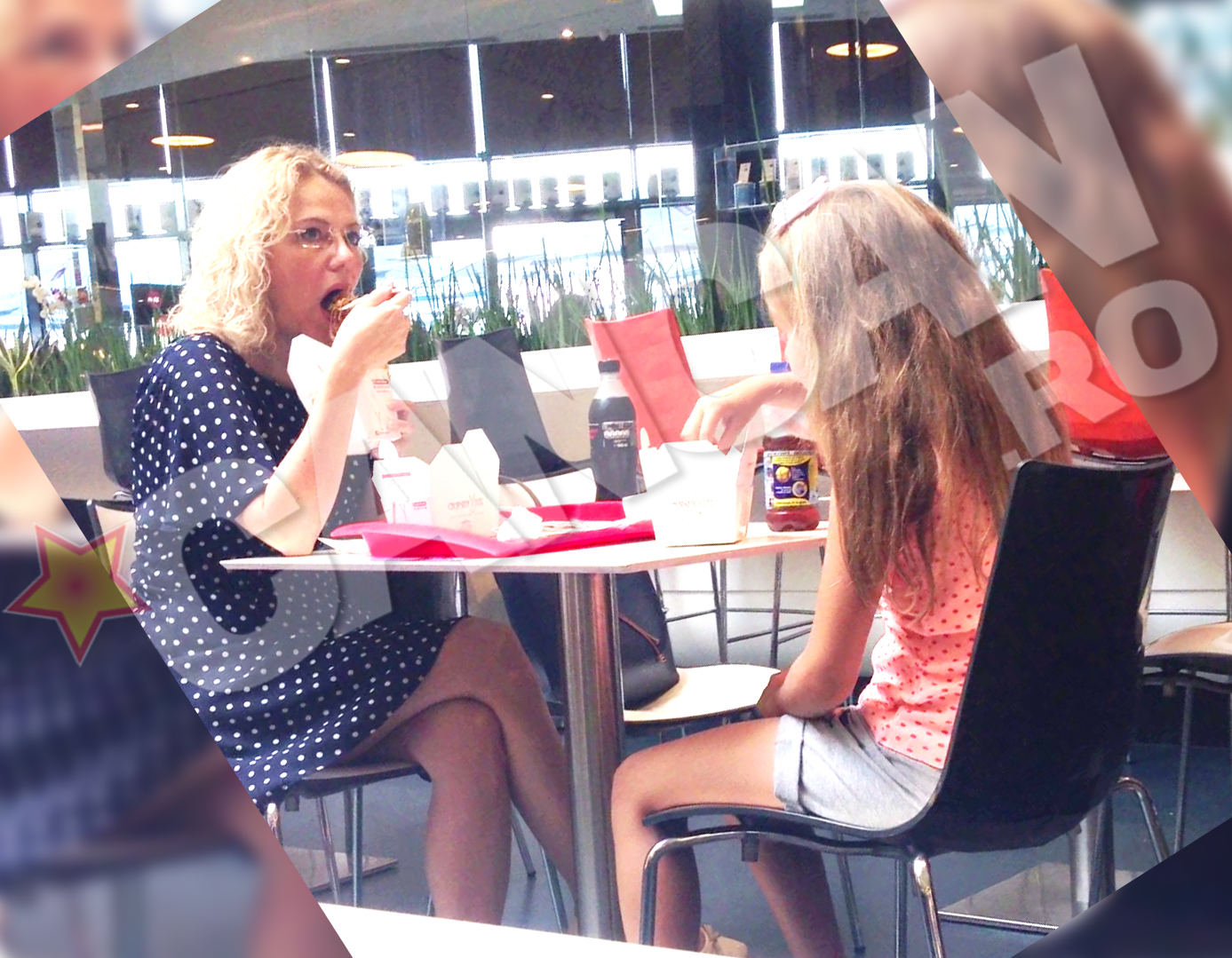 Vedeta se intelege foarte bine cu fiica ei, care o asculta cu atentie