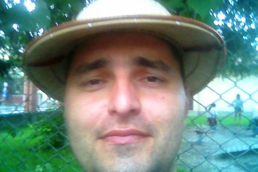 Tamas neaga ca baiatul ar fi avut bere in sticla