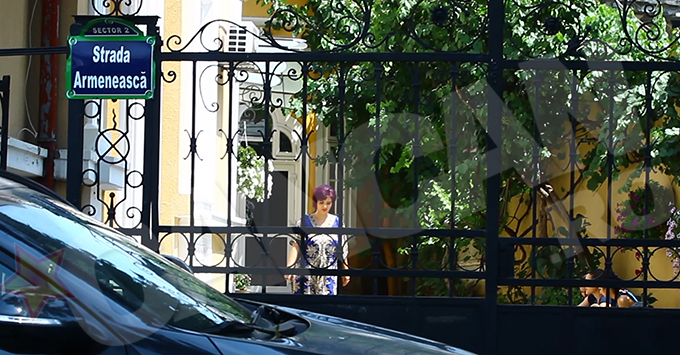 Adriana Bahmuteanu a mers la atelier, imediat dupa ce s-a externat