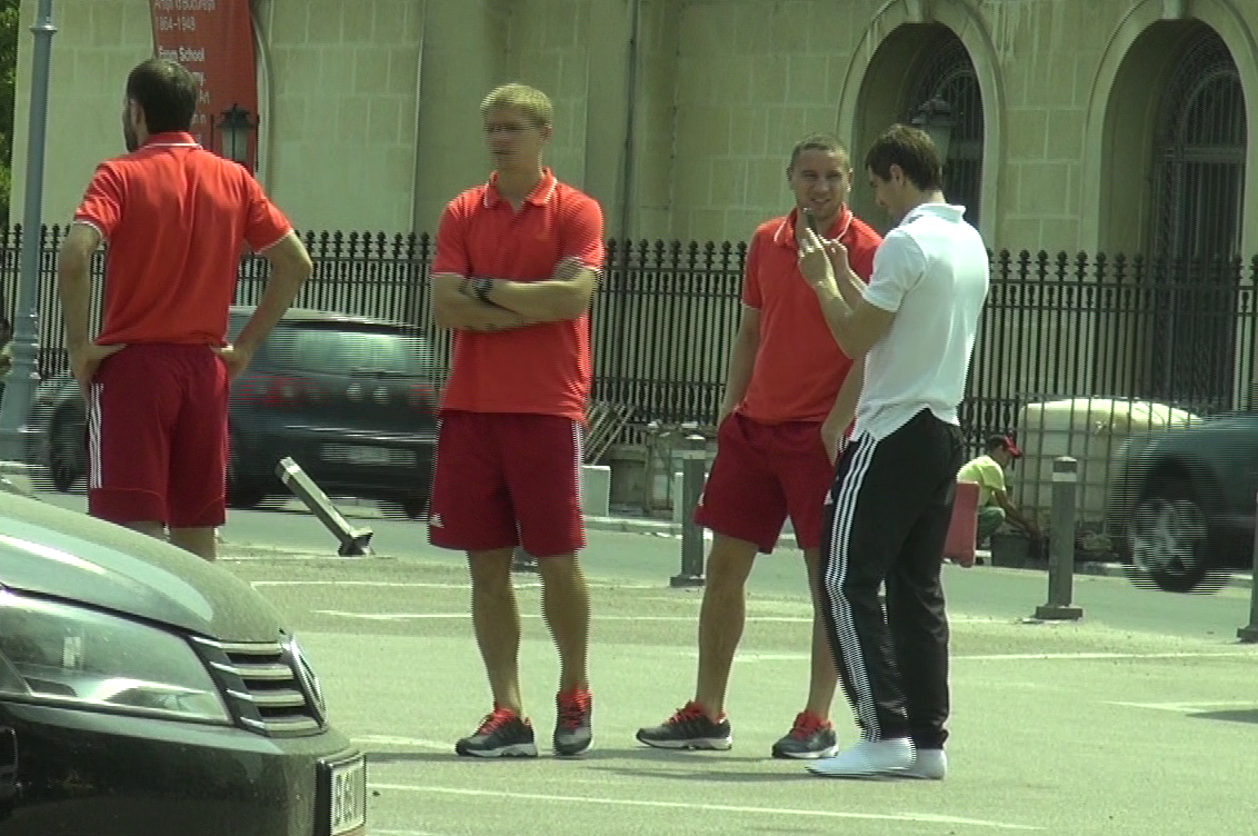 Fotbalistii s-au asigurat ca fotografiile au iesit asa cum si-au dorit