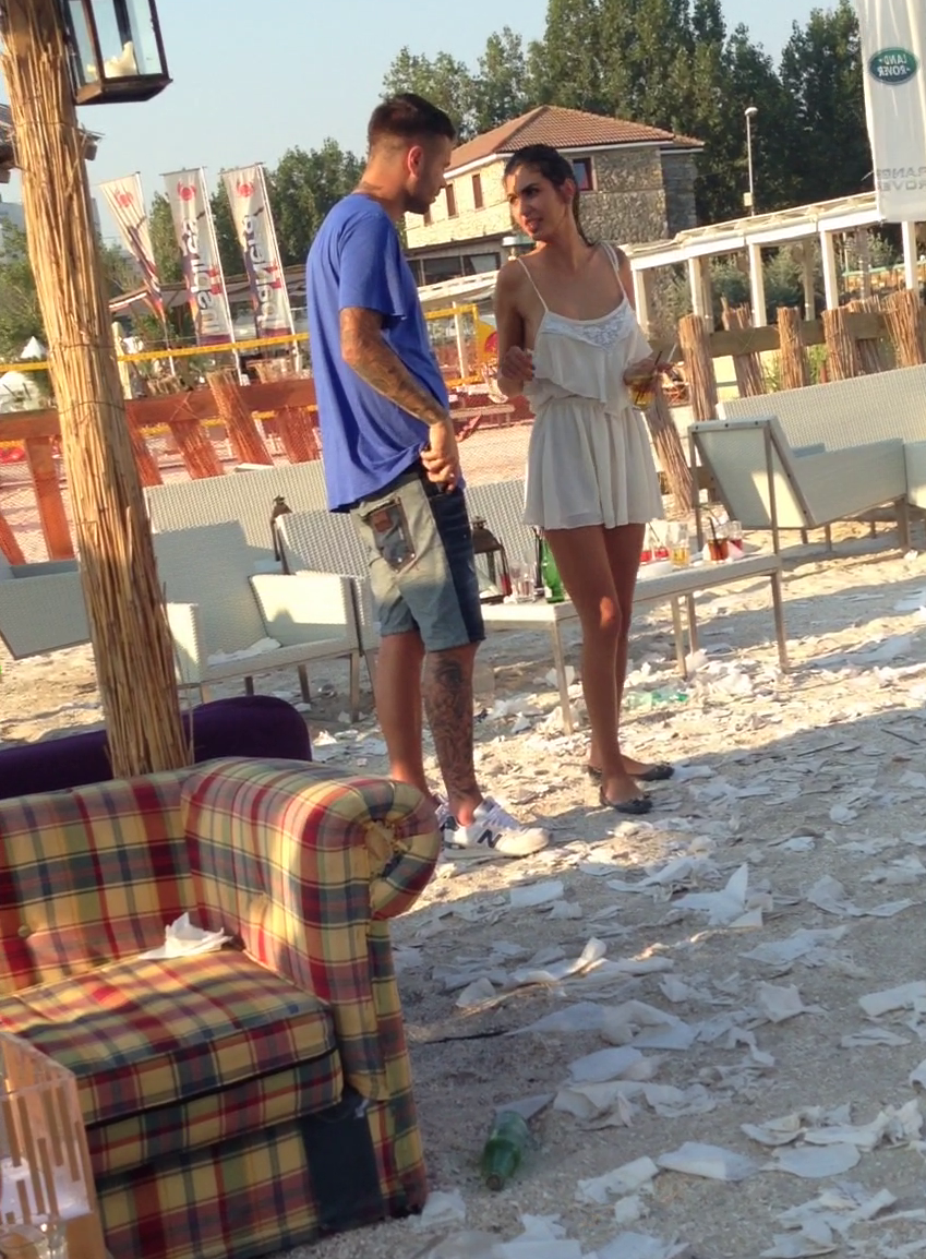 Fotbalistul si Pamfile au plecat de pe plaja la prima ora a diminetii