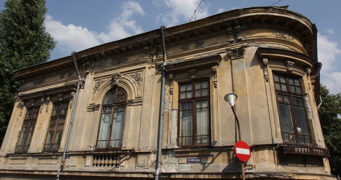 Legenda Casa pe strada Mantuleasa