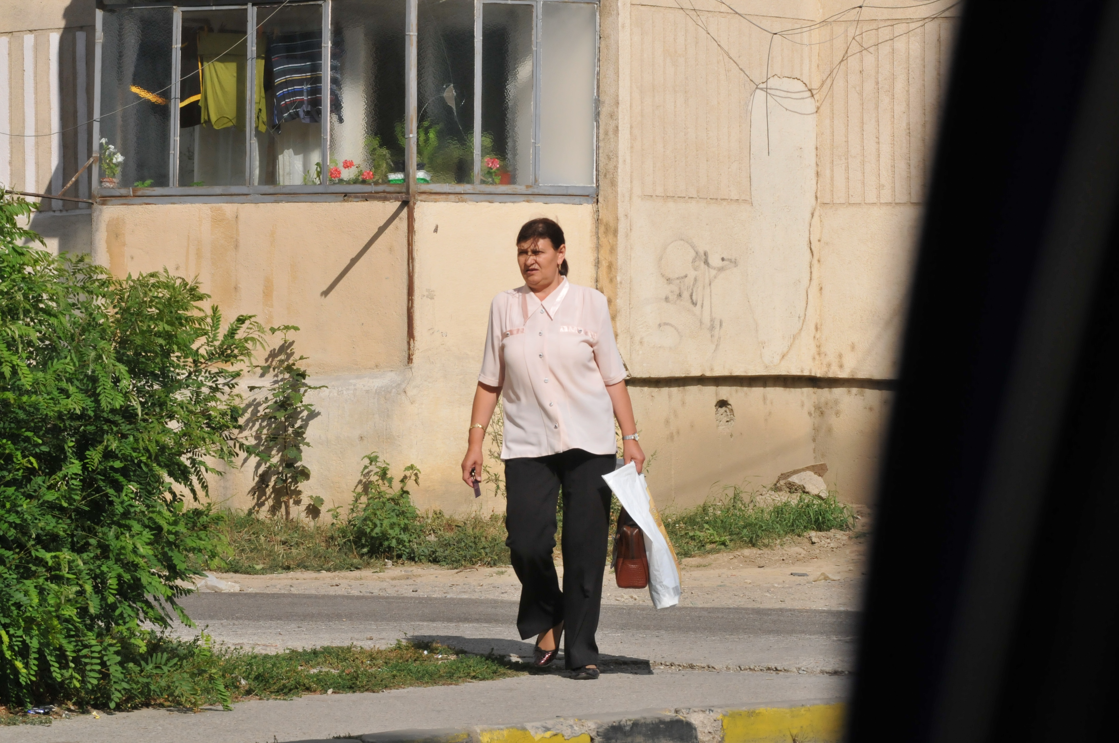 Maria povesteste ca Veronica ar fi avut viata grea alaturi de sotul ei