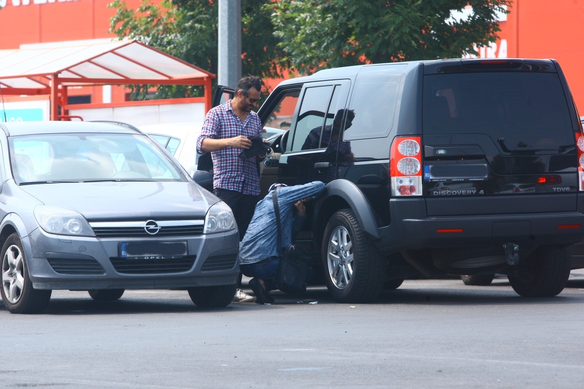 Daca la gatit se pricepe, la tinichigerie a chemat ajutoare