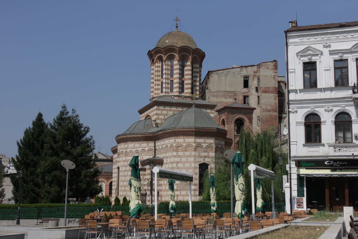 Dupa incendiul din 23 martie 1847 Biserica Puscariei a fost reconstruita, iar acum se numeste Sfantul Anton