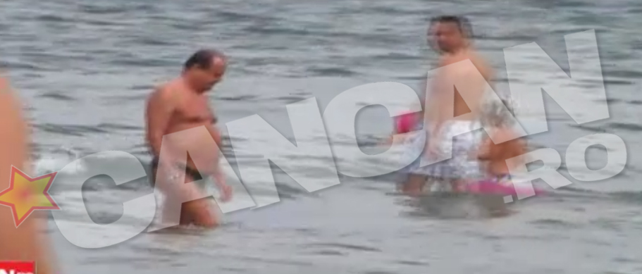 Vasile Blaga s-a relaxat in valurile marii