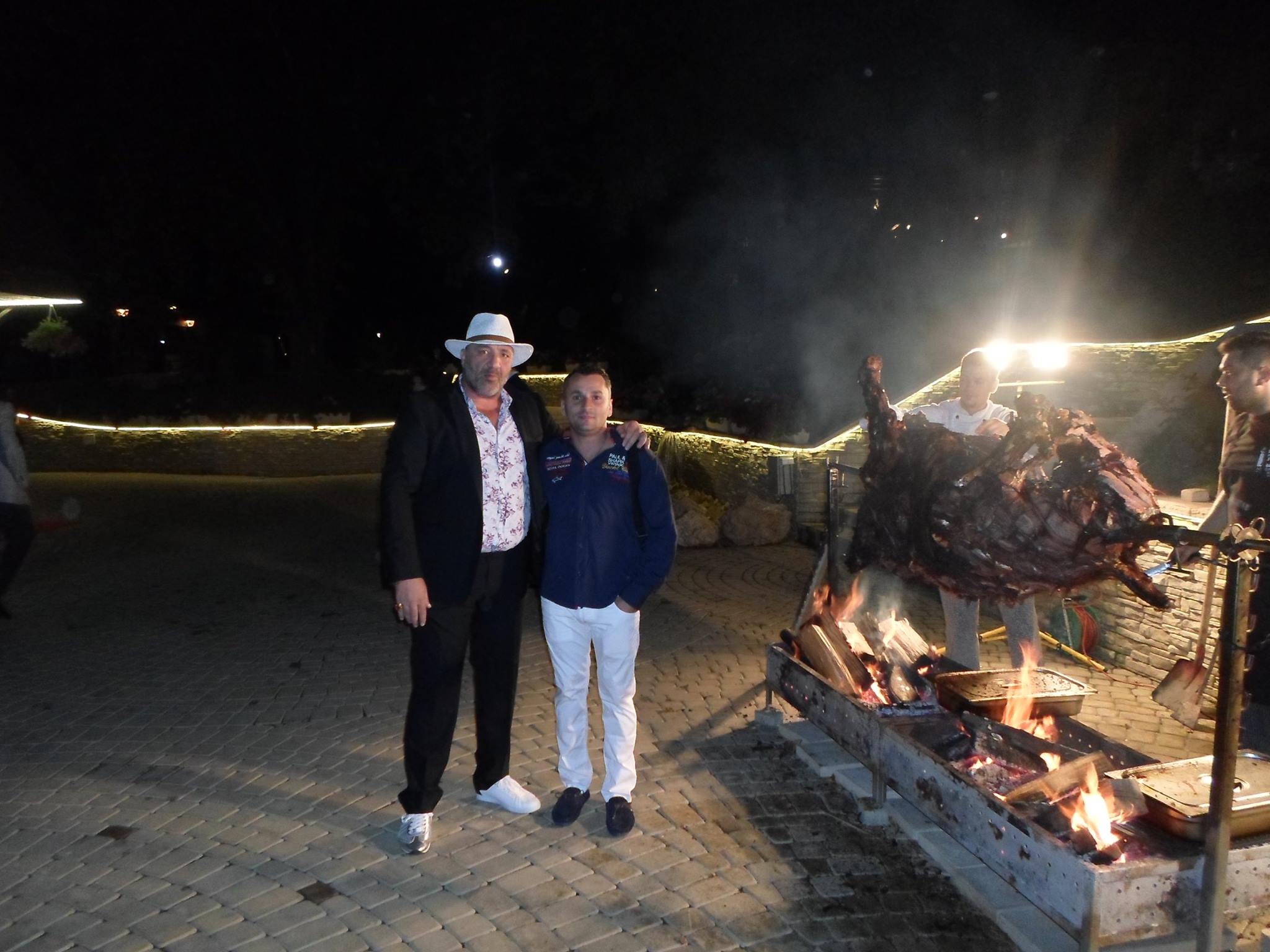 La petrecere s-a pregatit un bivol la protap