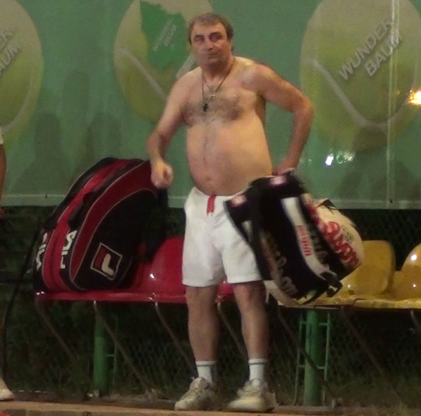 Mihai Stoichita are un fizic ce nu-l recomanda pentru sportul alb