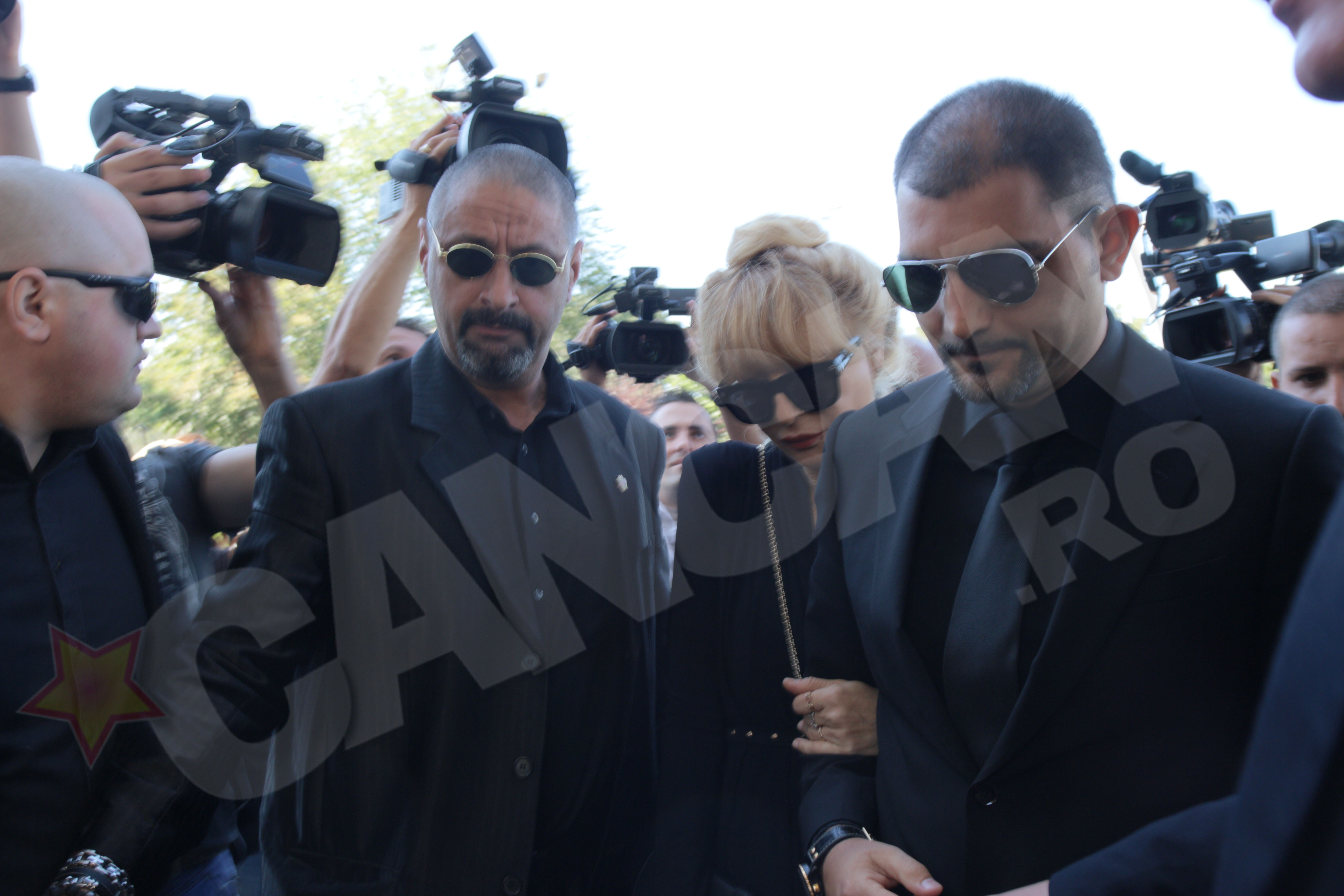 Dana Patriciu a stat in permanenta langa unul dintre fii ei