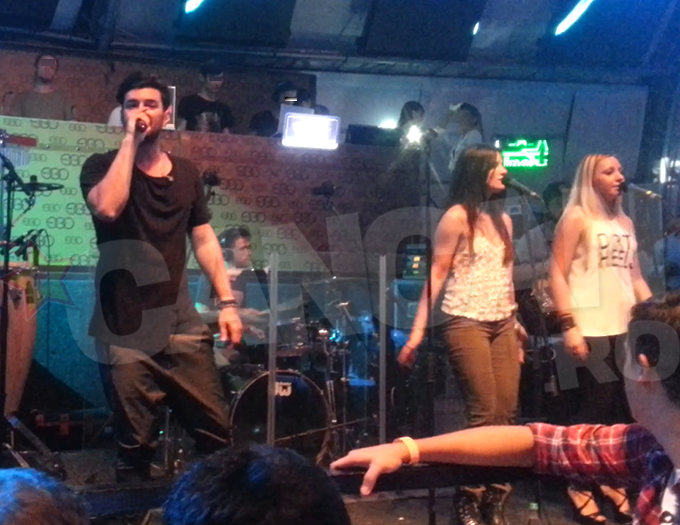 Smiley a sustinut un concert de zile mari intr-un club de fite din Mamaia