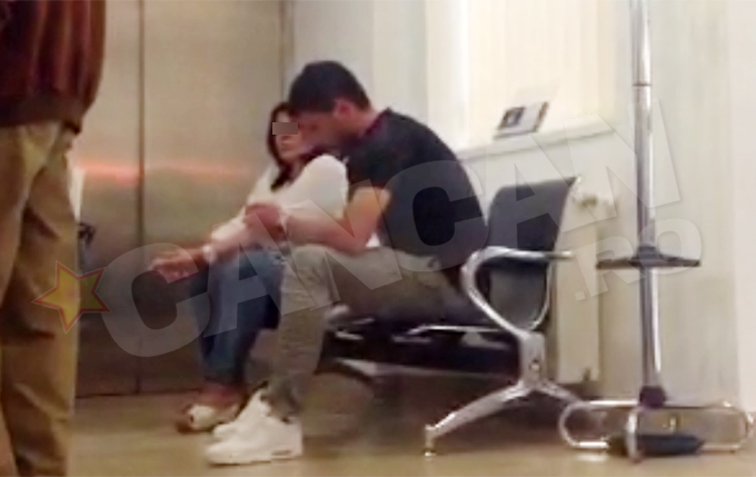 Cristi Tanase, ingrijorat pe holul clinicii