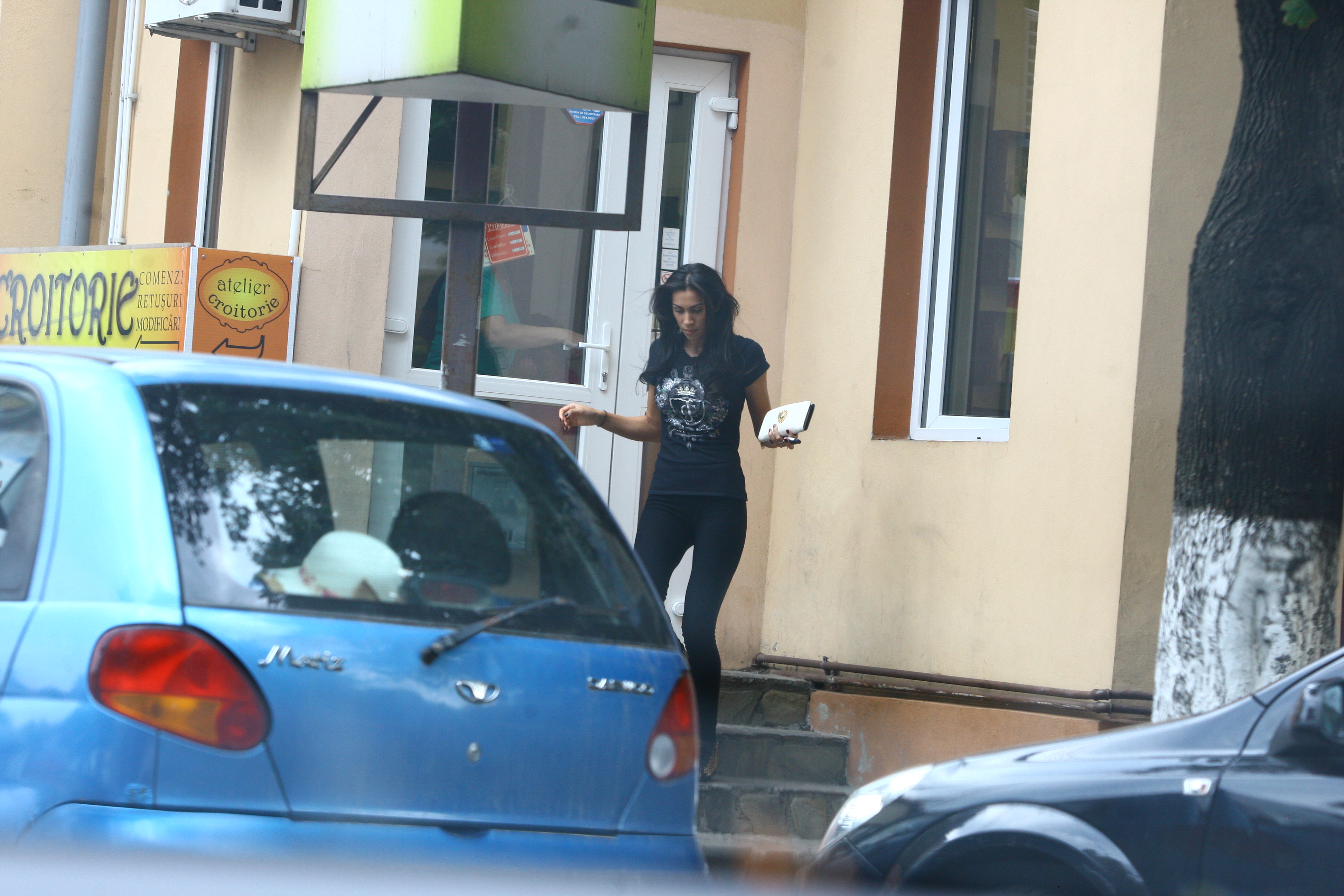 Raluca s-a relaxat la un salon de infrumusetare