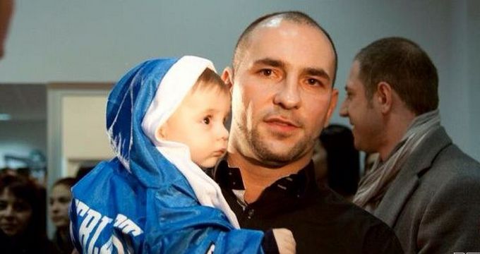 Luptatorul Ciprian Sora si fiul sau Erick Alexandru