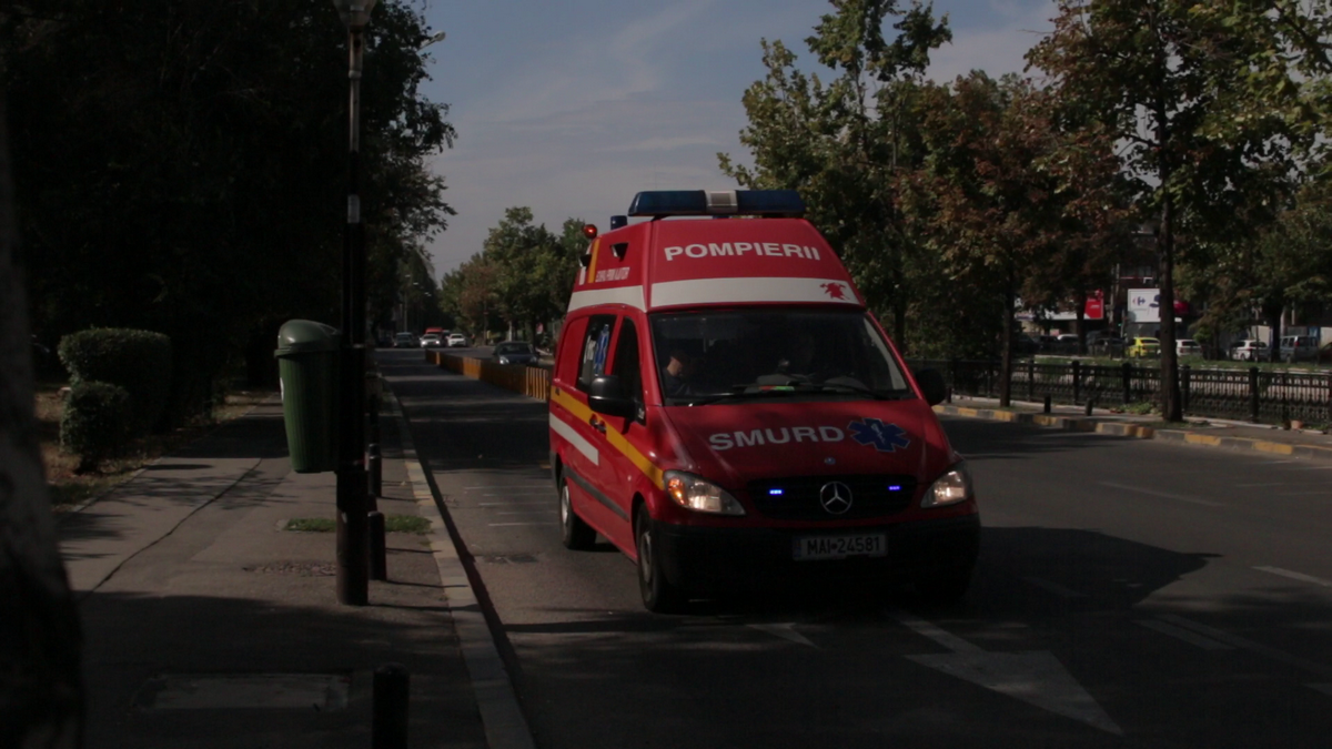 Se spune ca ambulante ar lasa prichindeii dupa ce le-ar fura organele