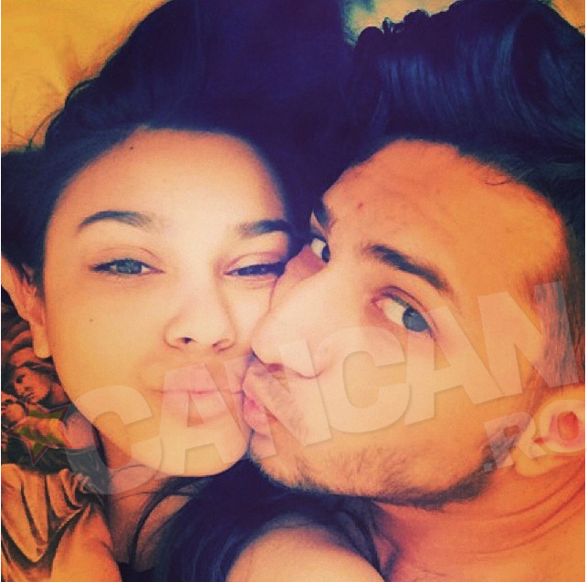 Carmen si Franco nu se mai feresc deloc. Acum se saruta in vazul tuturor