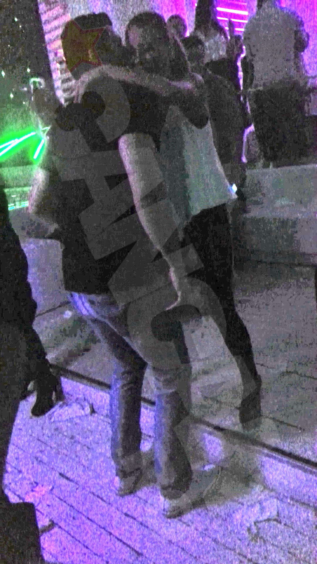 Cei doi au vorbit foarte mult, Ana fiind mai mereu cu zambetul pe buze