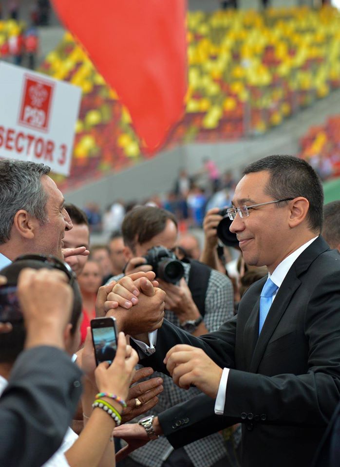 Victor Ponta este foarte popular, iar romanii il sustin in numar foarte mare