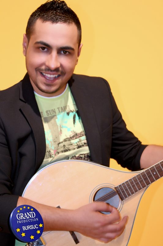 Bogdan Artistul vorbeste fluent engleza si franceza