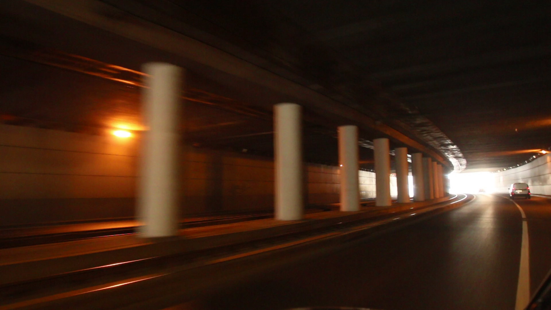 Legenda spune ca trupurile erau furate pentru organe, care erau recoltate si apoi vandute pe piata neagra