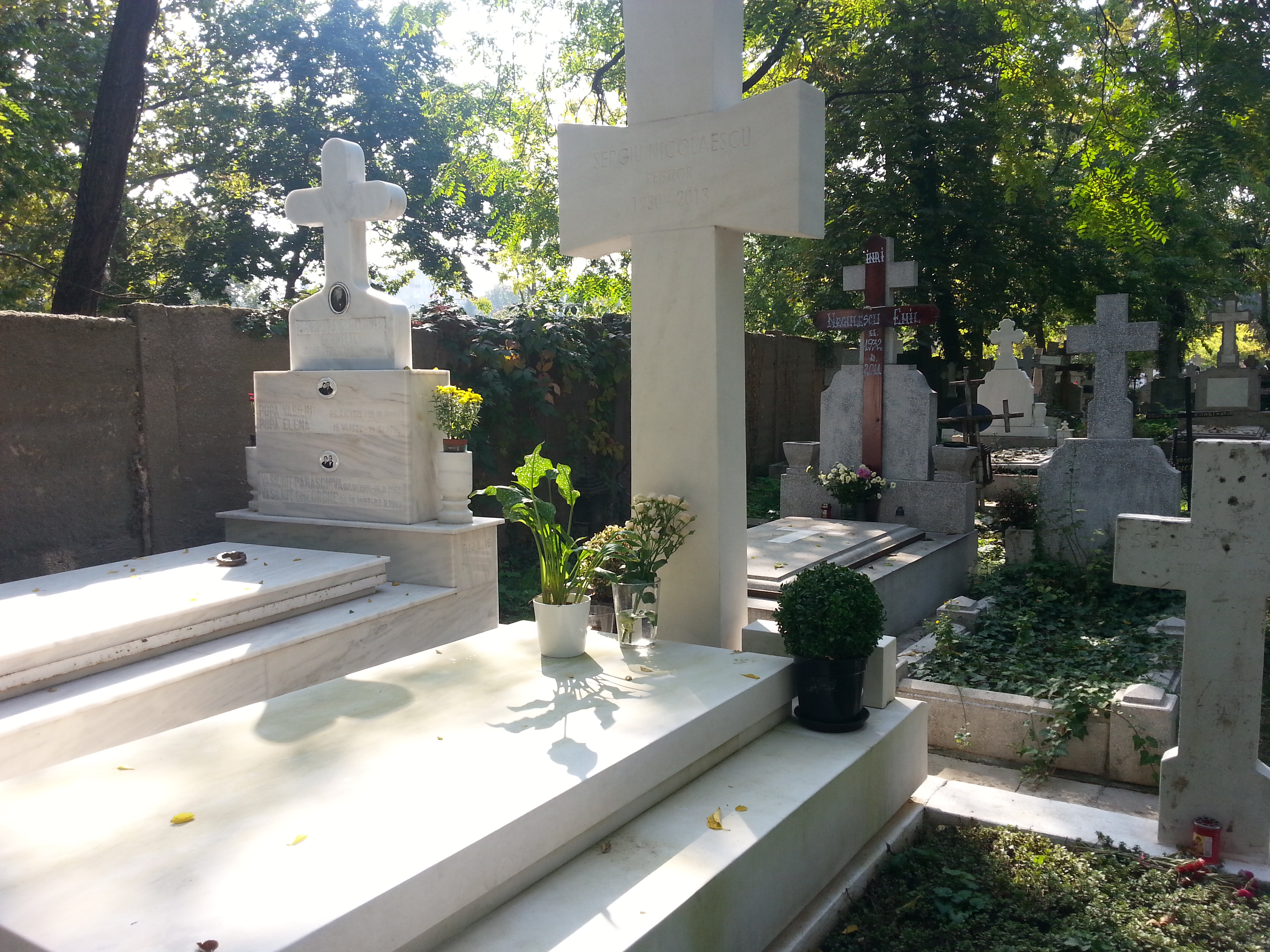 Monumentul funerara a costat circa 10.000 de euro