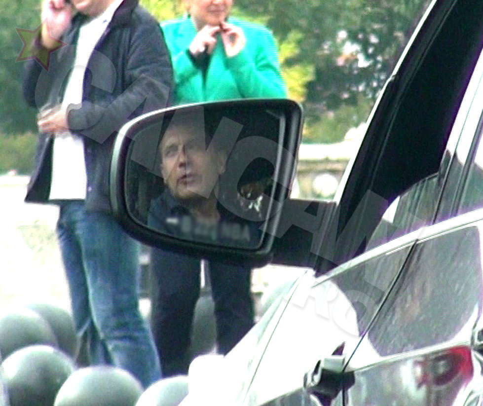 Neagoe s-a urcat in masina si a plecat spre 