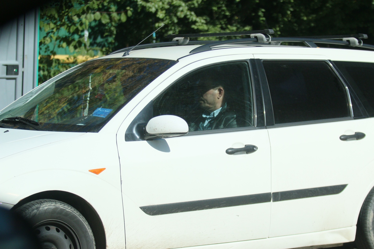 Sicriul a fost ridicat de tatal fetitei, care se afla in stare de soc