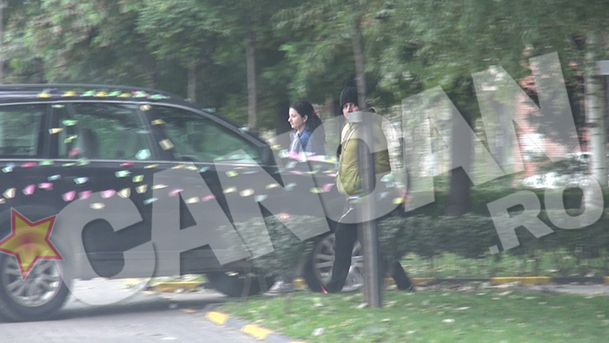 La intoarcerea spre masina, Tavi a fost cu ochii in patru, nu cumva sa se intample vreun incident neplacut