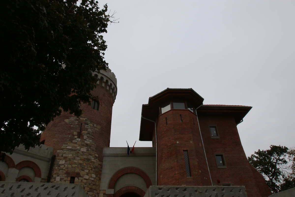 Initial castelul a fost folosit ca turn de apa