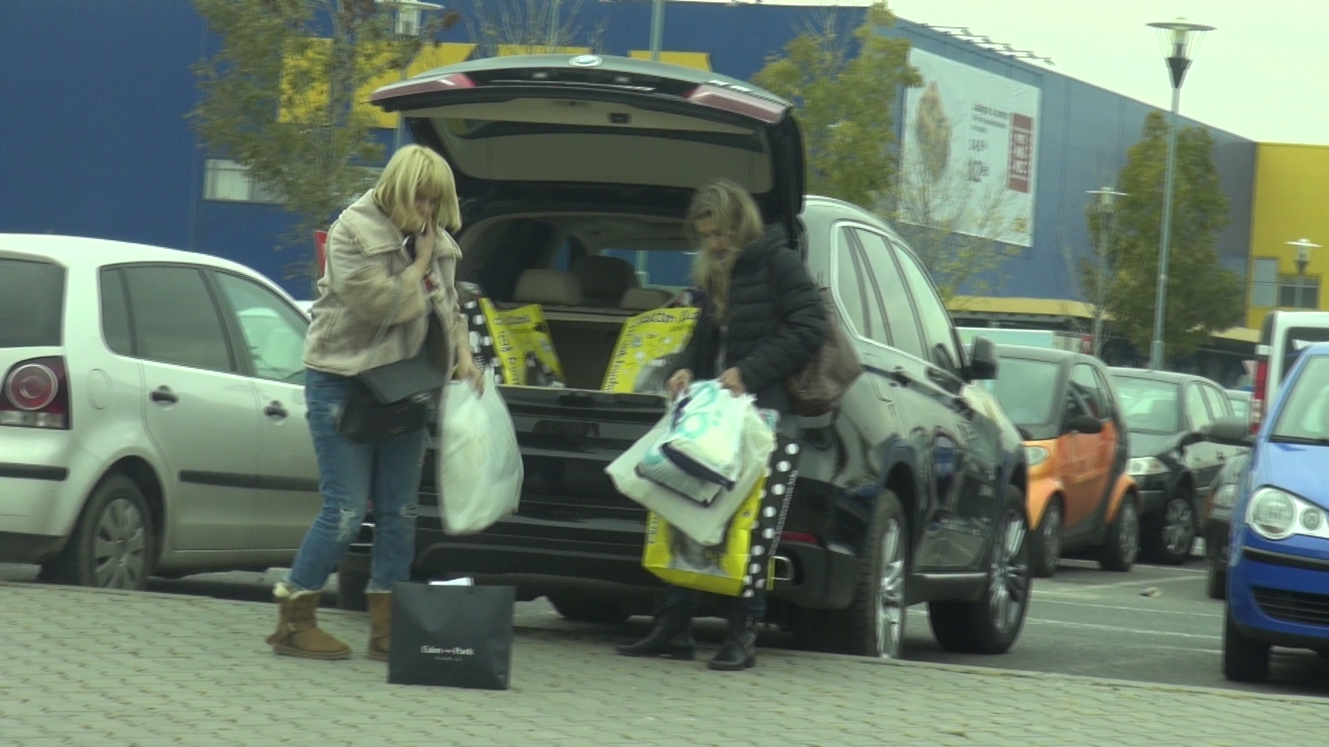 Alice s-a pregatit deja pentru sarbatorile de iarna