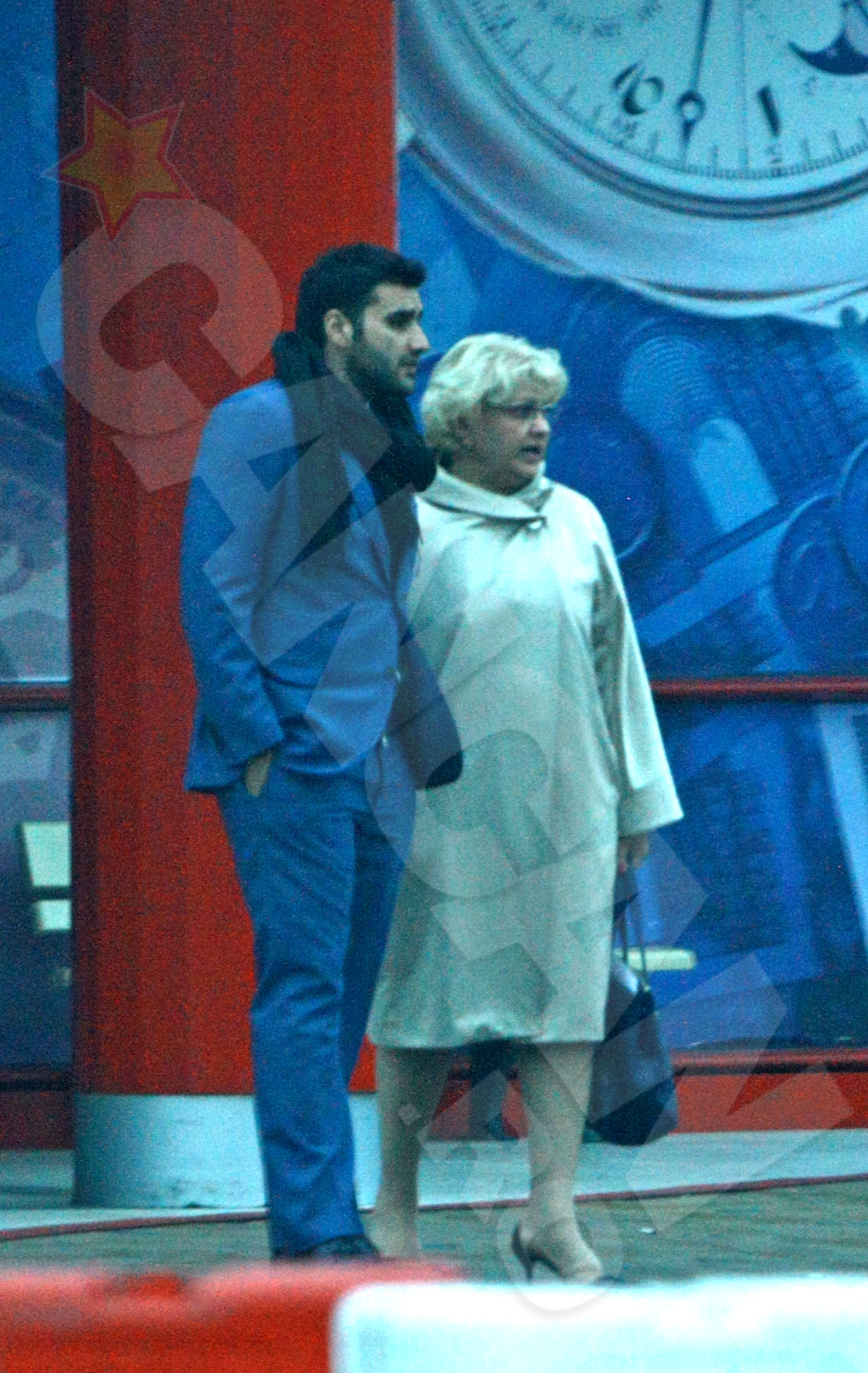 Laurentiu Dumitru si Carla Dumitru au iesit din centrul comercial la cateva ore dupa ce programul s-a incheiat