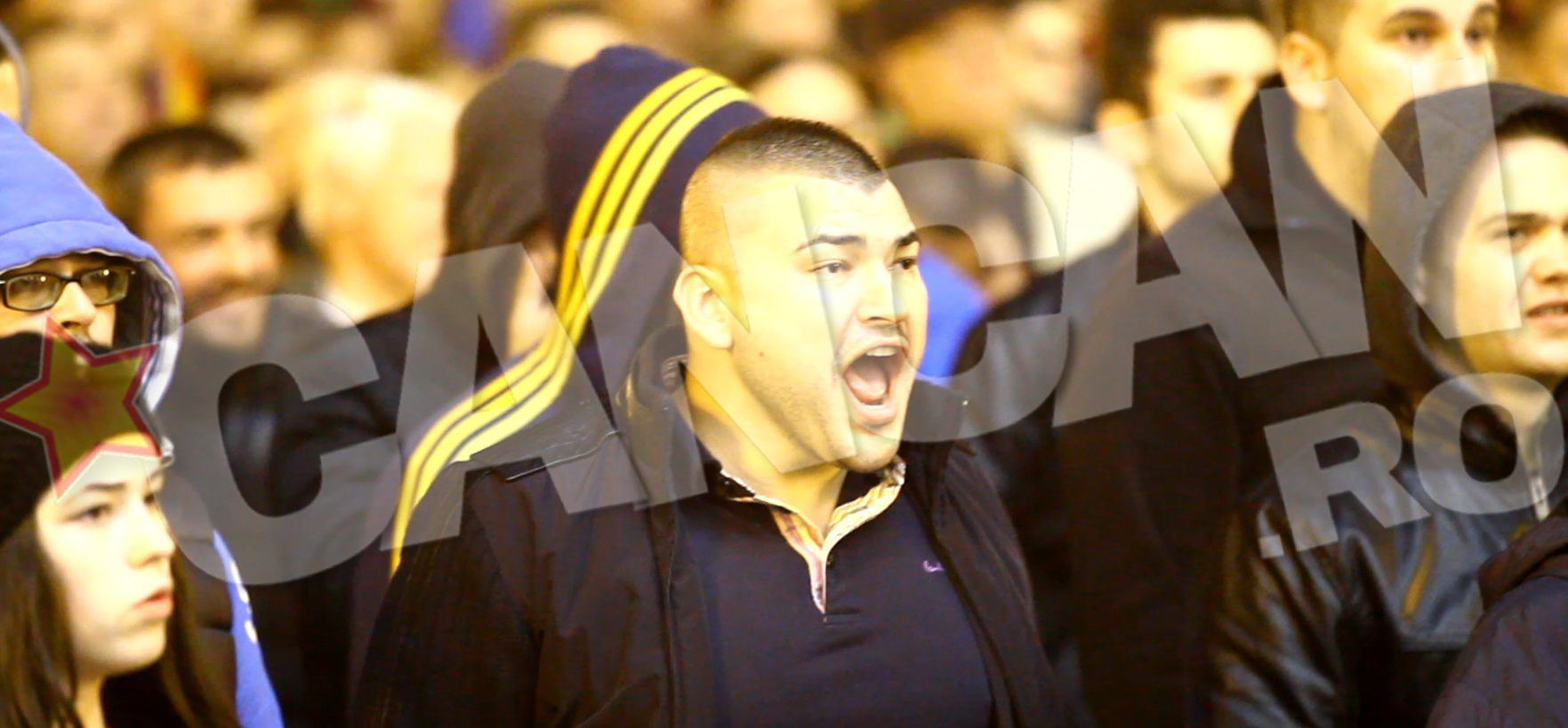 Unul dintre ultrasi i-a sfidat pe organizatori ai a scandat impotriva lui Iohannis