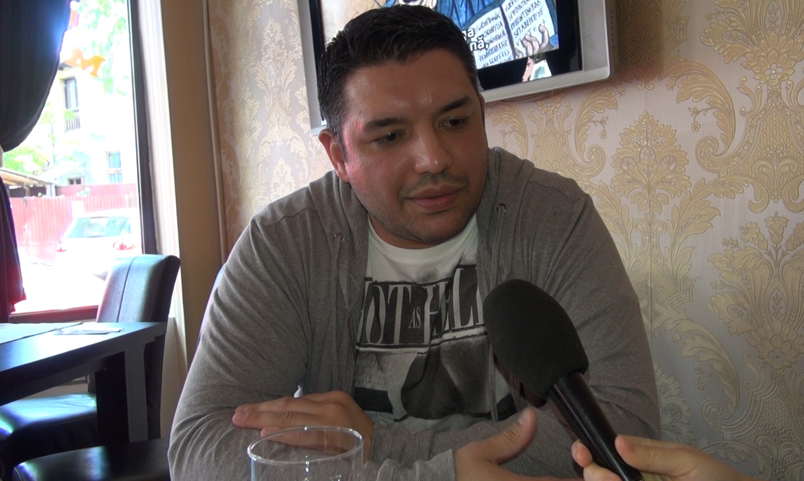 Raj a fost dezamagit de majoritatea prietenilor